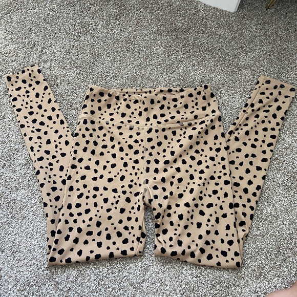 Cheetah Print Two Piece Set - Picture 8 of 10